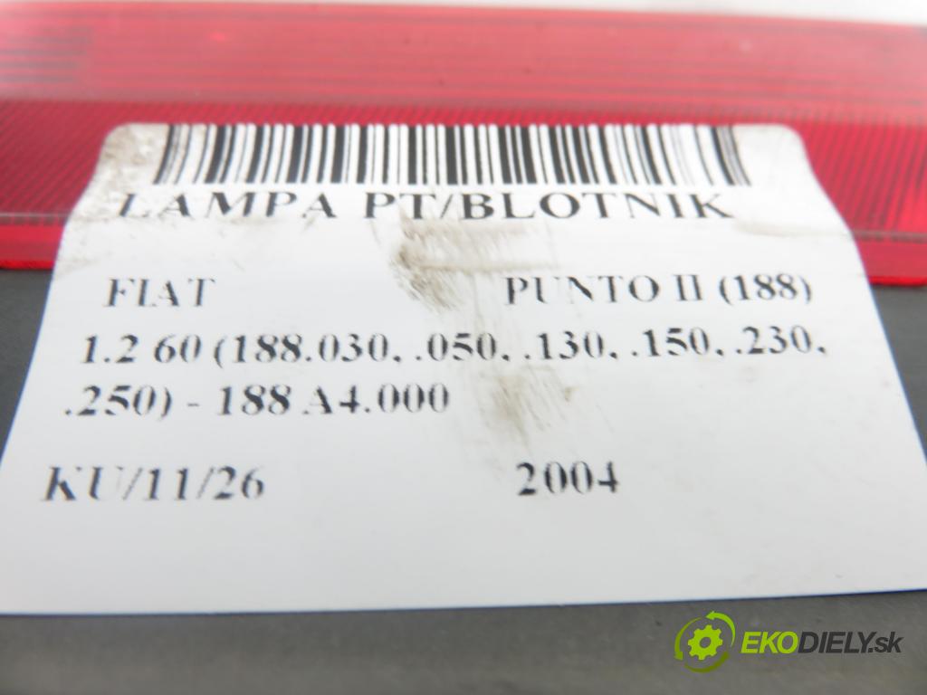 FIAT PUNTO (188_) HB 2004 44,00 1.2 60 - 188 A4.000 1242,00 světlo pravé zadní 