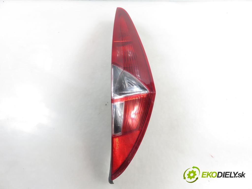 FIAT PUNTO (188_) HB 2004 44,00 1.2 60 - 188 A4.000 1242,00 světlo pravé zadní