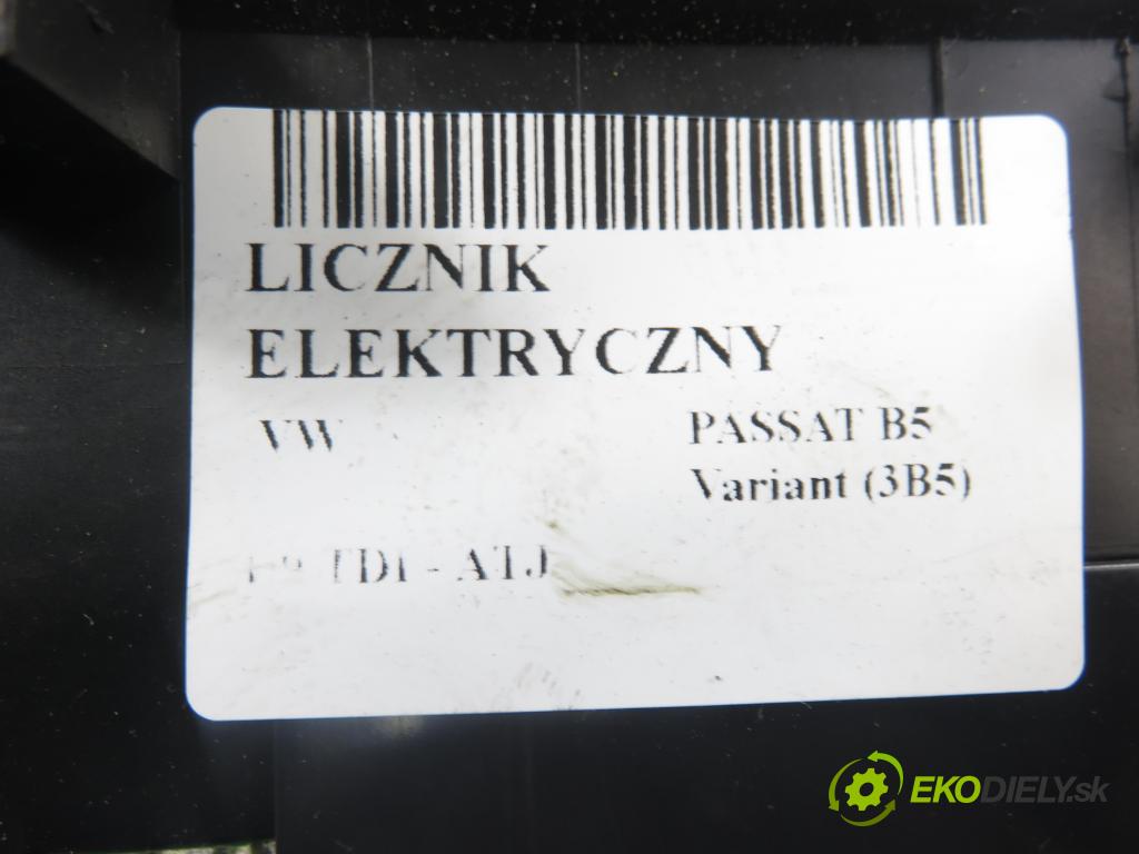 VW PASSAT B5 Variant (3B5) KOMBI 2000 85,00 1.9 TDI - ATJ 1896,00 Prístrojovka elektrický 3B0920822A ; 110008961015
