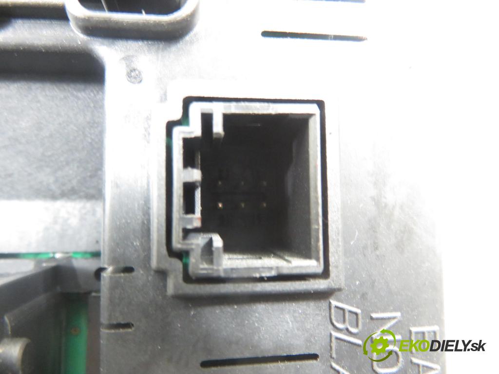 CITROEN C4 Picasso I (UD_) MINIVAN 2010 80,00 1.6 HDi 16V 109 - 9HZ 1560,00 MODUL BSI 966689568001