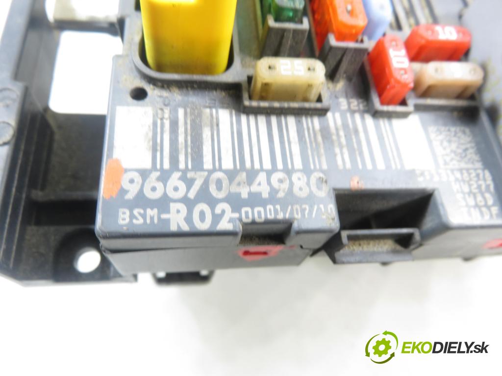 CITROEN C4 Picasso I (UD_) MINIVAN 2010 80,00 1.6 HDi 16V 109 - 9HZ 1560,00 MODUL BSM 9667044980
