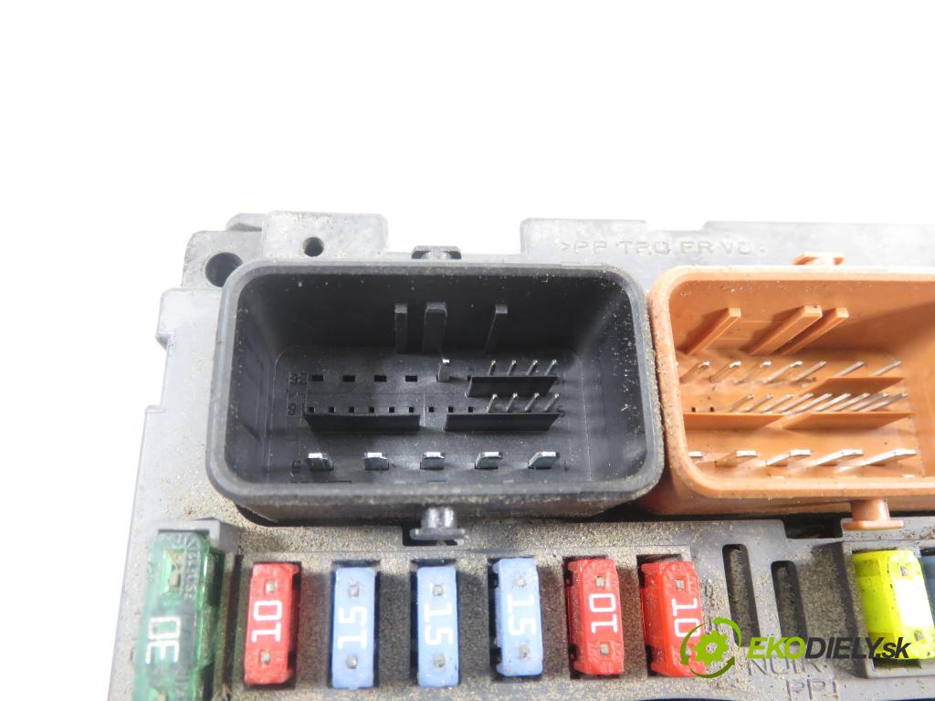 CITROEN C4 Picasso I (UD_) MINIVAN 2010 80,00 1.6 HDi 16V 109 - 9HZ 1560,00 MODUL BSM 9667044980