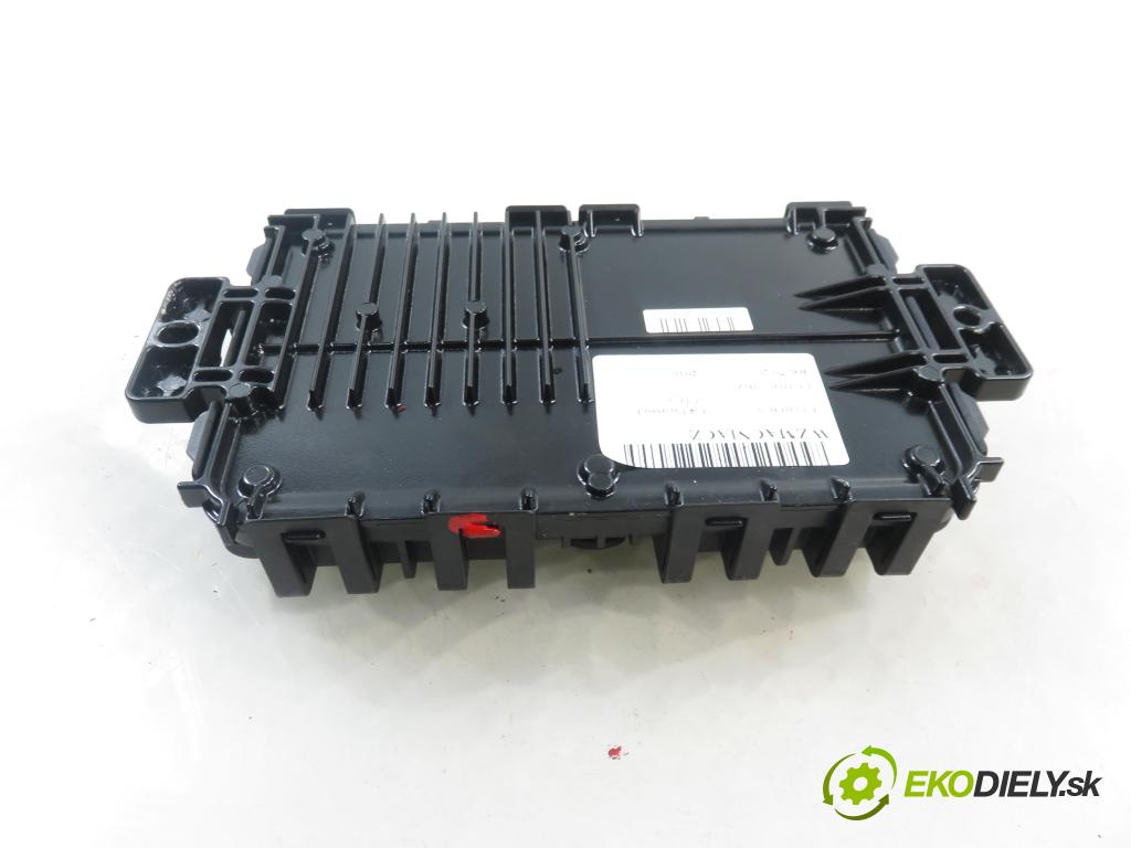 CITROEN C4 Picasso I (UD_) MINIVAN 2010 80,00 1.6 HDi 16V 109 - 9HZ 1560,00 Zosilňovač 9666630880 (Zosilňovač)