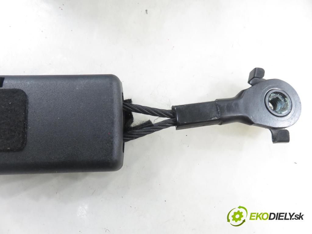 CITROEN C4 Picasso I (UD_) MINIVAN 2010 80,00 1.6 HDi 16V 109 - 9HZ 1560,00 Držiak bezpečnostný PP 9654964377