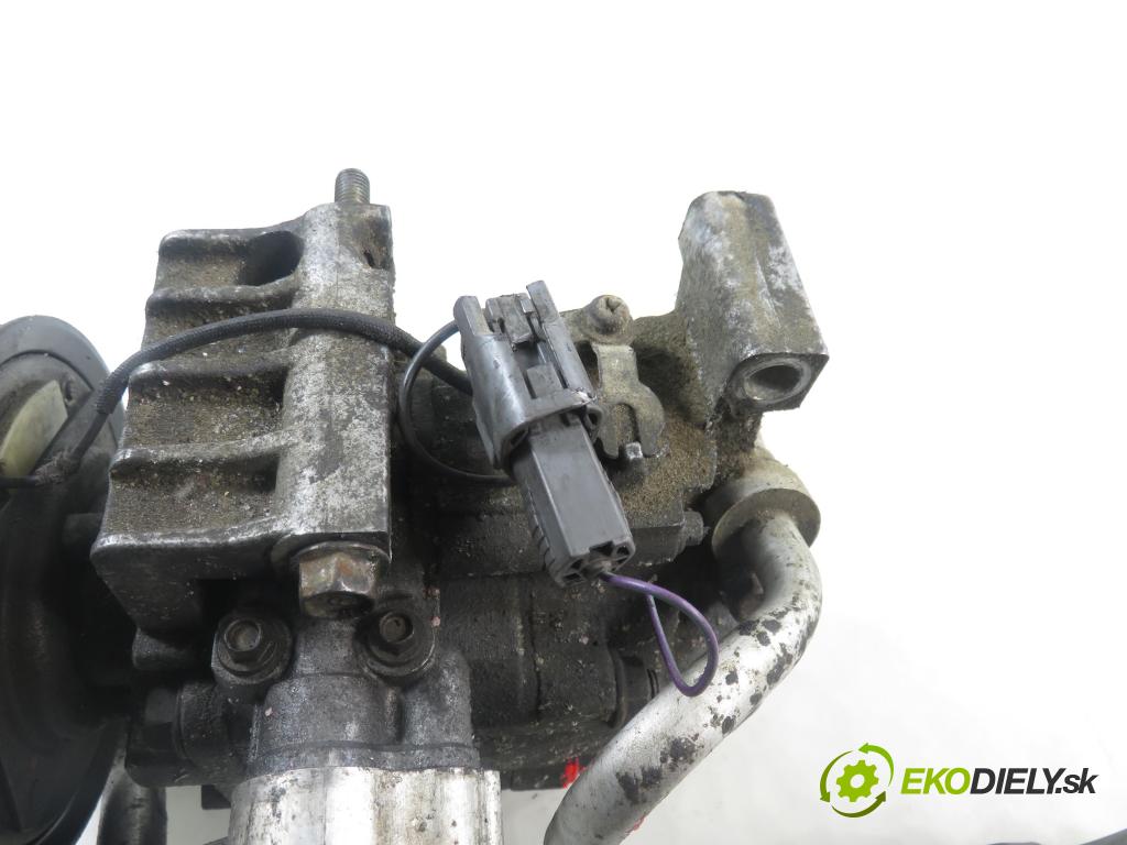 MAZDA 6 Station Wagon (GY) KOMBI 2005 88,00 1.8 - L813 1798,00 KOMPRESOR: klimatizace H12A1AF4DW (Kompresor klimatizace)