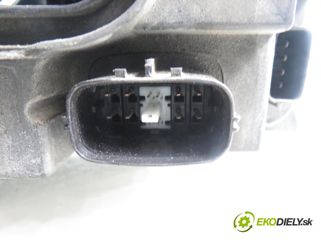 MAZDA 6 Station Wagon (GY) KOMBI 2006 122,00 2.3 - L3C1 2261,00 Svetlo LP 1307329086