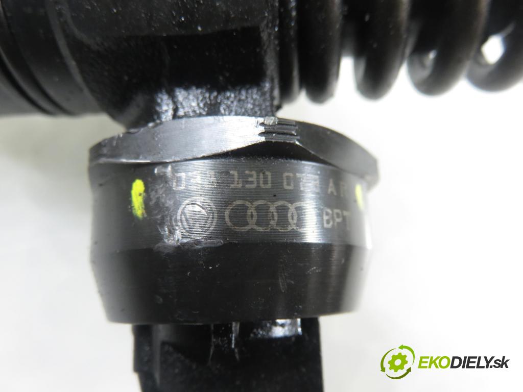 VW PASSAT B5.5 Variant (3B6) KOMBI 2001 96,00 1.9 TDI PD 130 - AVF 1896,00 Vstrekovač 038130073AR ; 0414720214 (Vstrekovač paliva)