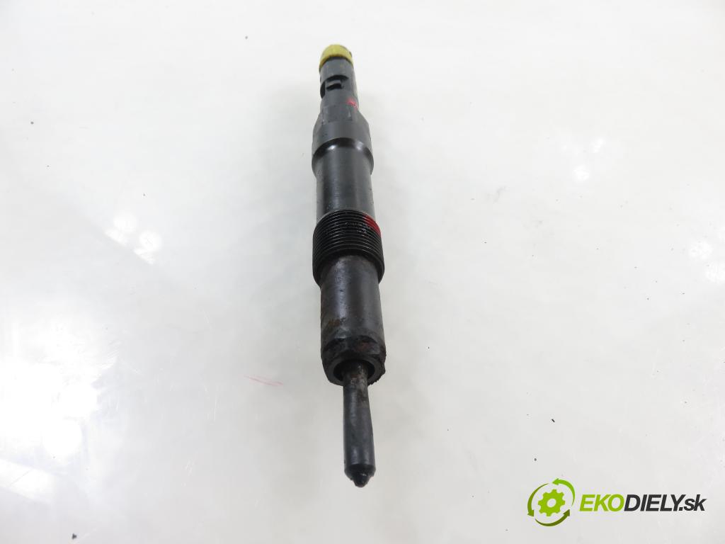 FORD MONDEO III Turnier (BWY) KOMBI 2003 85,00 2.0 16V TDCi 115 - HJBA 1998,00 vstrekovač EJDR00402Z ; 3S7Q9K546AB (Vstrekovač paliva)