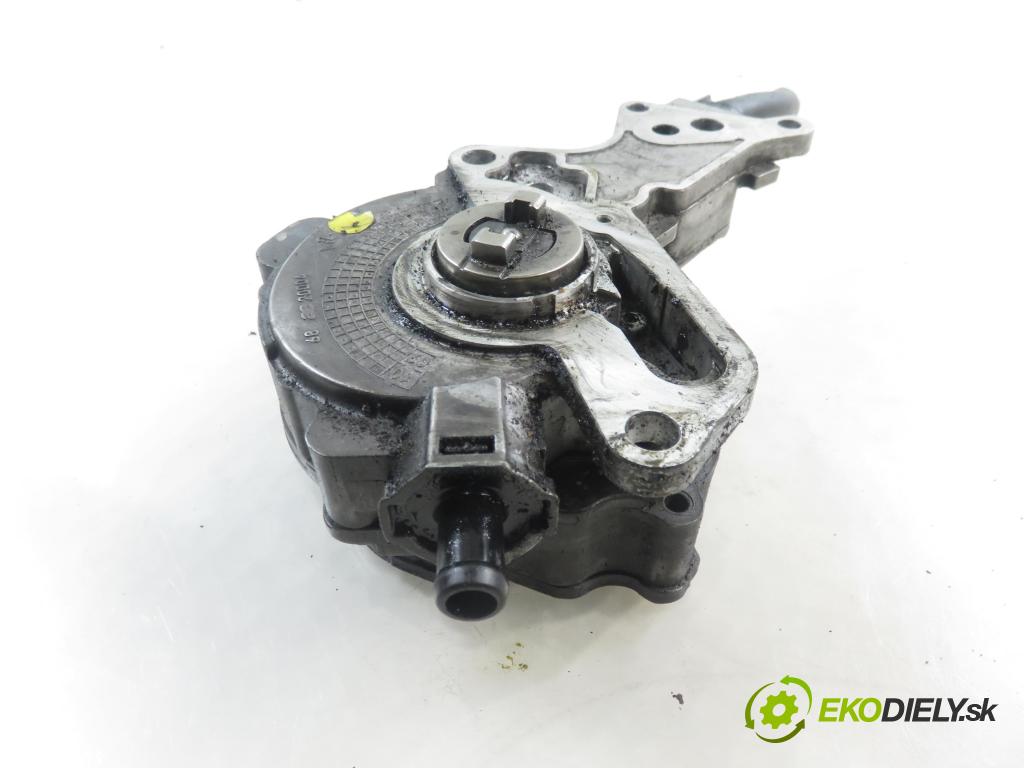 AUDI A4 Avant (8E5, B6) KOMBI 2002 96,00 1.9 TDI PD 130 - AVF 1896,00 Pumpa vákuová 724807170 ; 561005310