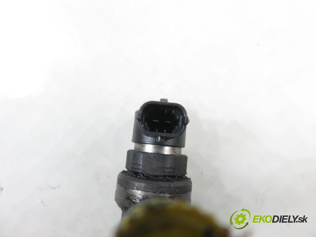 OPEL ASTRA H GTC (L08) HB 2006 74,00 1.7 CDTi - Z 17 DTH 1686,00 vstrekovač 0445110175 (Vstrekovač paliva)