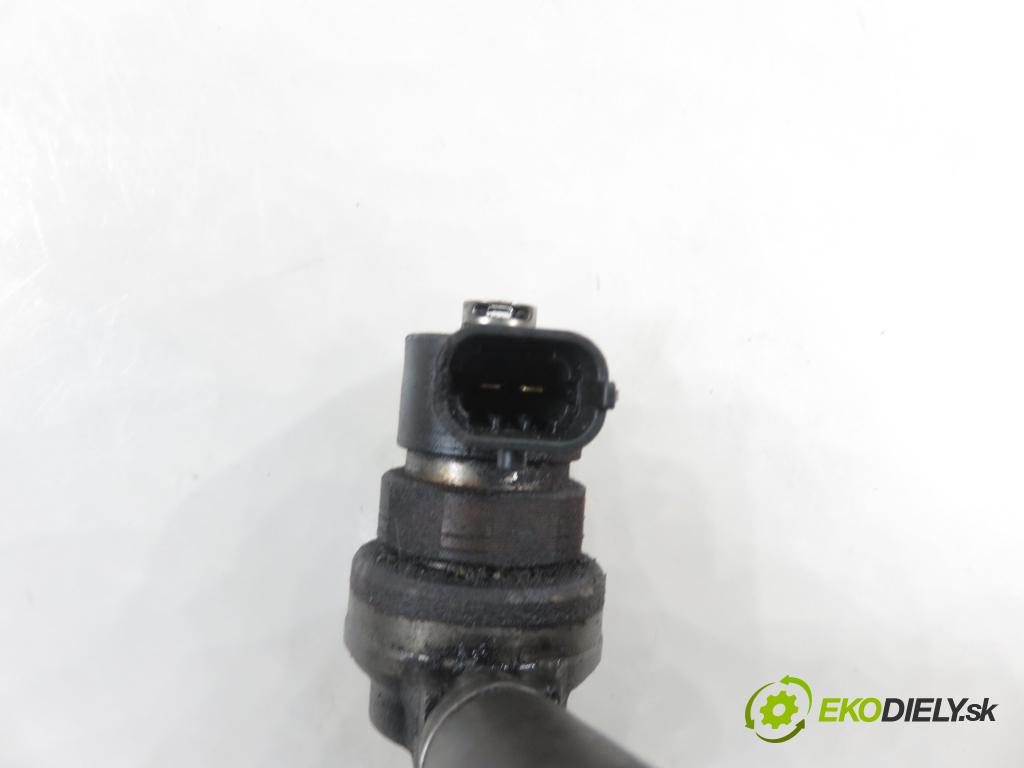 OPEL ASTRA H GTC (L08) HB 2006 74,00 1.7 CDTi - Z 17 DTH 1686,00 vstrekovač 0445110175 (Vstrekovač paliva)