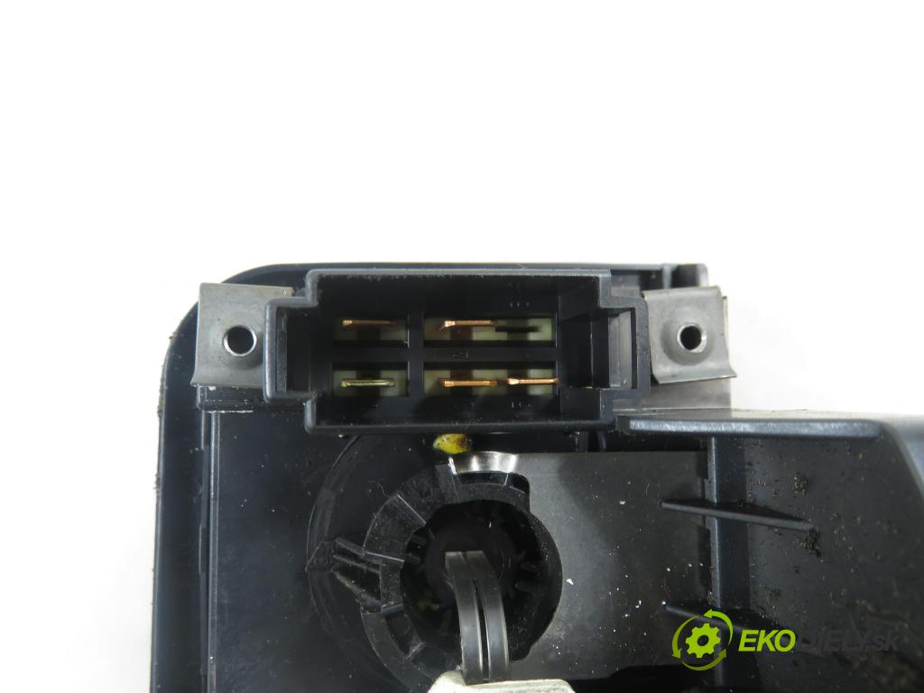 VW GOLF III Variant (1H5) KOMBI 1997 66,00 1.9 TDI - 1Z 1896,00 Panel kúrenia 1H0819045C ; 1H0820045C