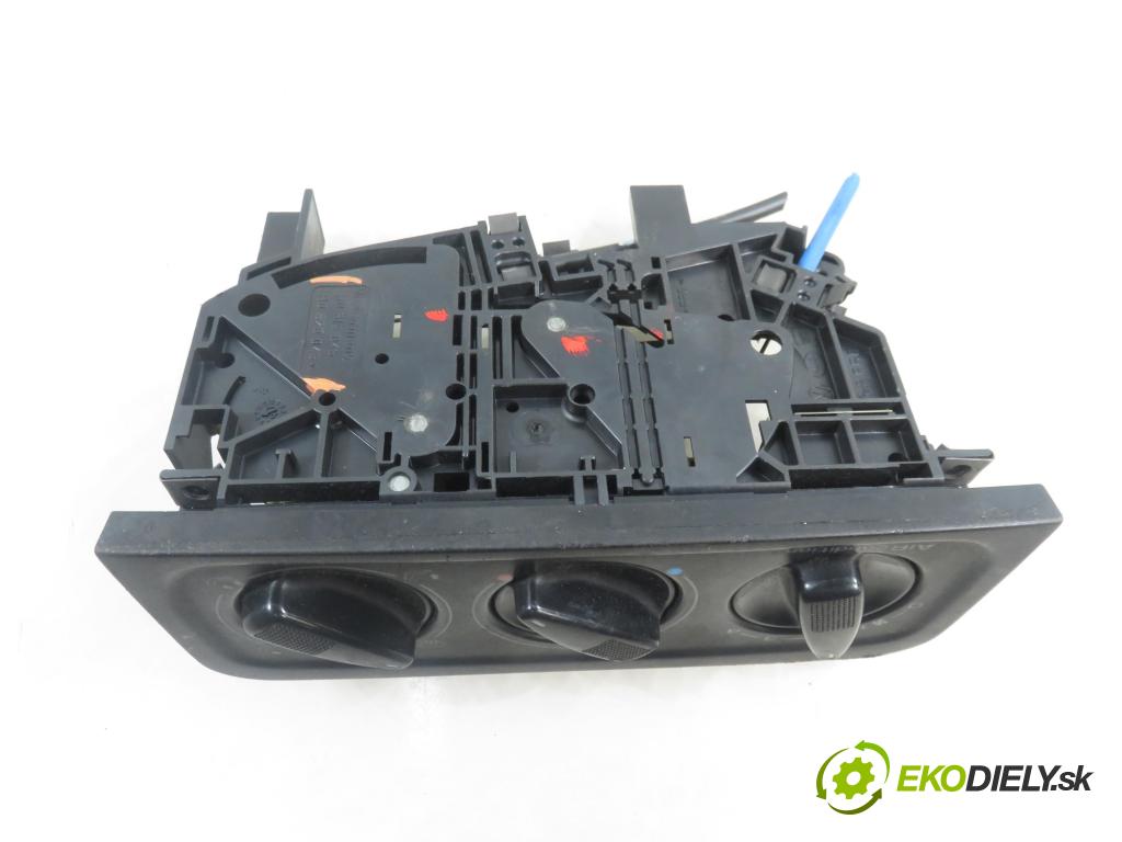 VW GOLF III Variant (1H5) KOMBI 1997 66,00 1.9 TDI - 1Z 1896,00 Panel kúrenia 1H0819045C ; 1H0820045C