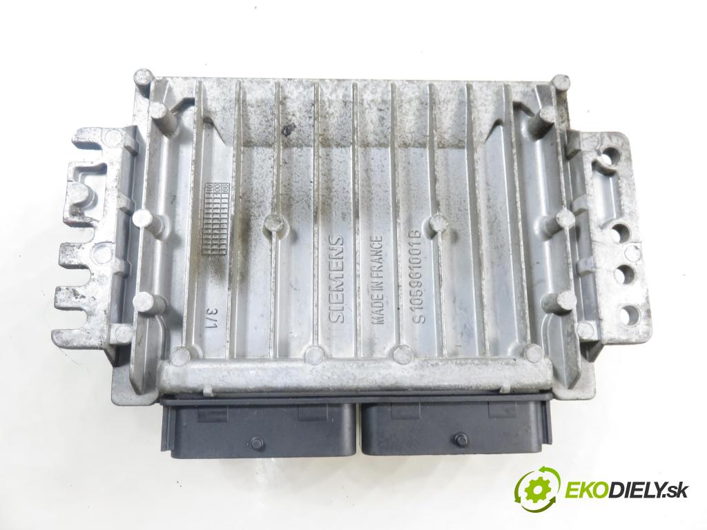 RENAULT CLIO II (BB_, CB_) HB 2000 55,00 1.4 (B/CB0C) - E7J 780 1390,00 Riadiaca jednotka Motor 8200061281 ; 8200044437 ; S110130334A