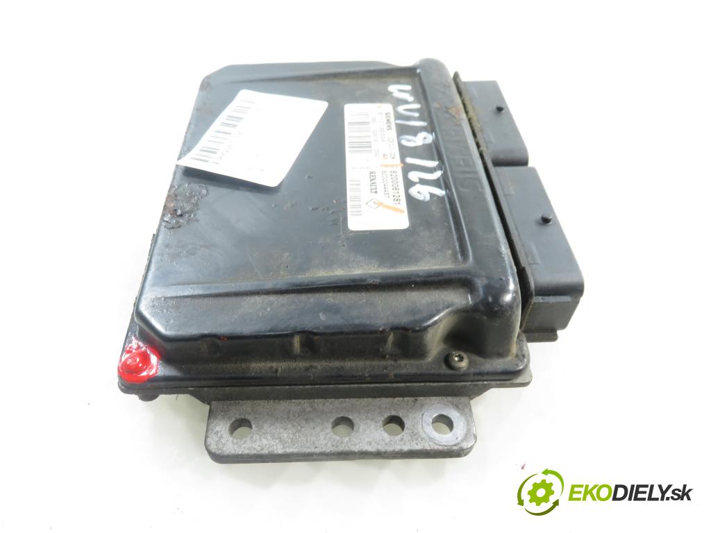 RENAULT CLIO II (BB_, CB_) HB 2000 55,00 1.4 (B/CB0C) - E7J 780 1390,00 Riadiaca jednotka Motor 8200061281 ; 8200044437 ; S110130334A