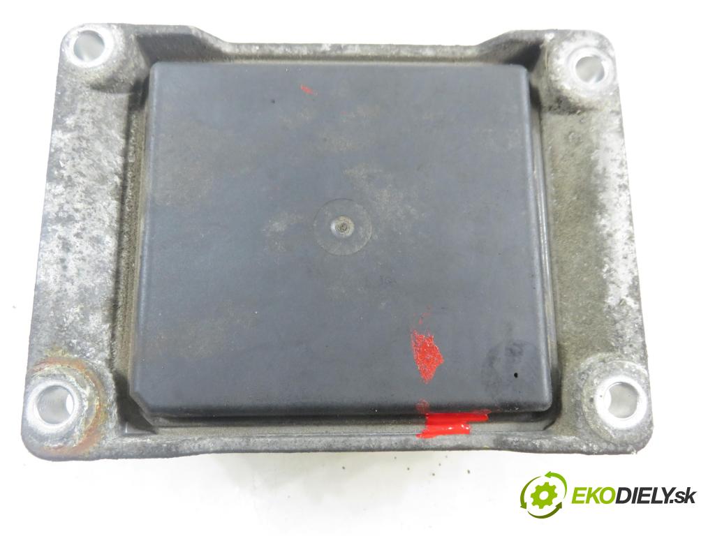 OPEL CORSA C (X01) HB 2002 43,00 1.0 12V 58 - Z 10 XE 973,00 Riadiaca jednotka Motor 0261207421