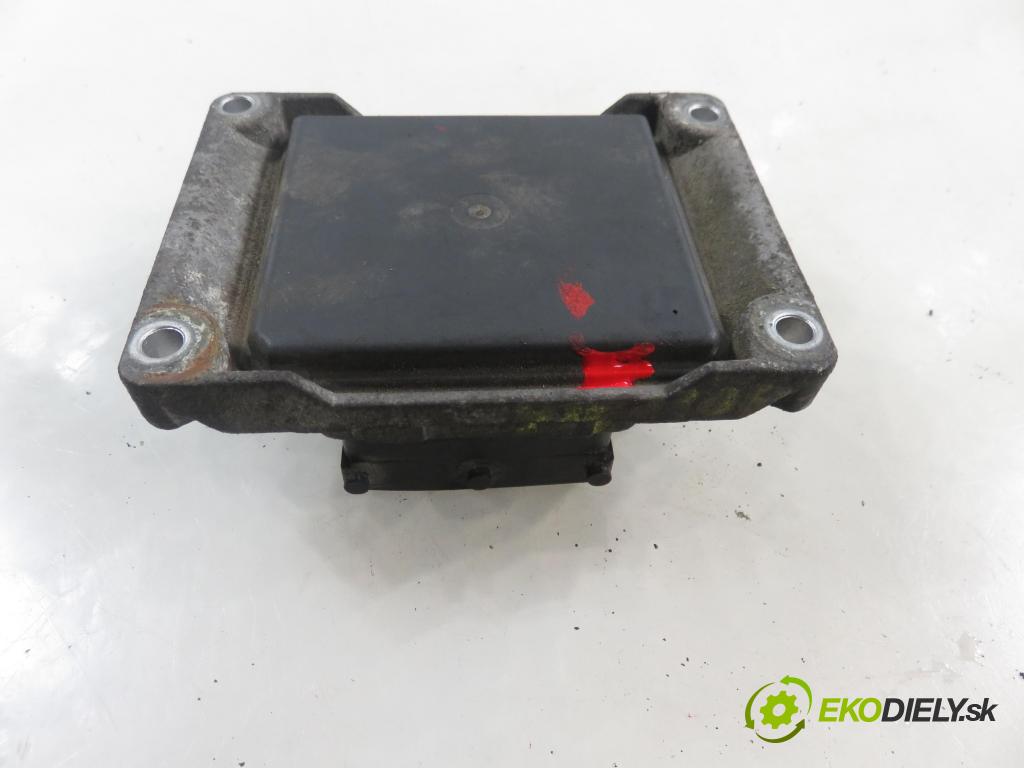 OPEL CORSA C (X01) HB 2002 43,00 1.0 12V 58 - Z 10 XE 973,00 Riadiaca jednotka Motor 0261207421