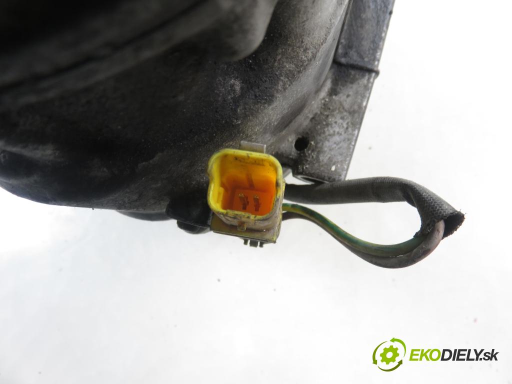 CITROEN C4 Picasso I (UD_) MINIVAN 2010 80,00 1.6 HDi 16V 109 - 9HZ 1560,00 KOMPRESOR: klimatizace 9671216780 (Kompresor klimatizace)