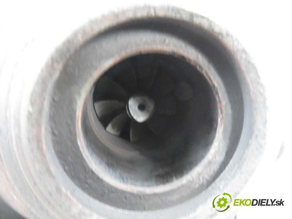 VW TIGUAN (5N_) SUV 2014 130,00 2.0 TDI 4motion - CFGC 1968,00 RYCHLONABÍJEČKA: 03L253010F (Kompletní turbodmychadlo)