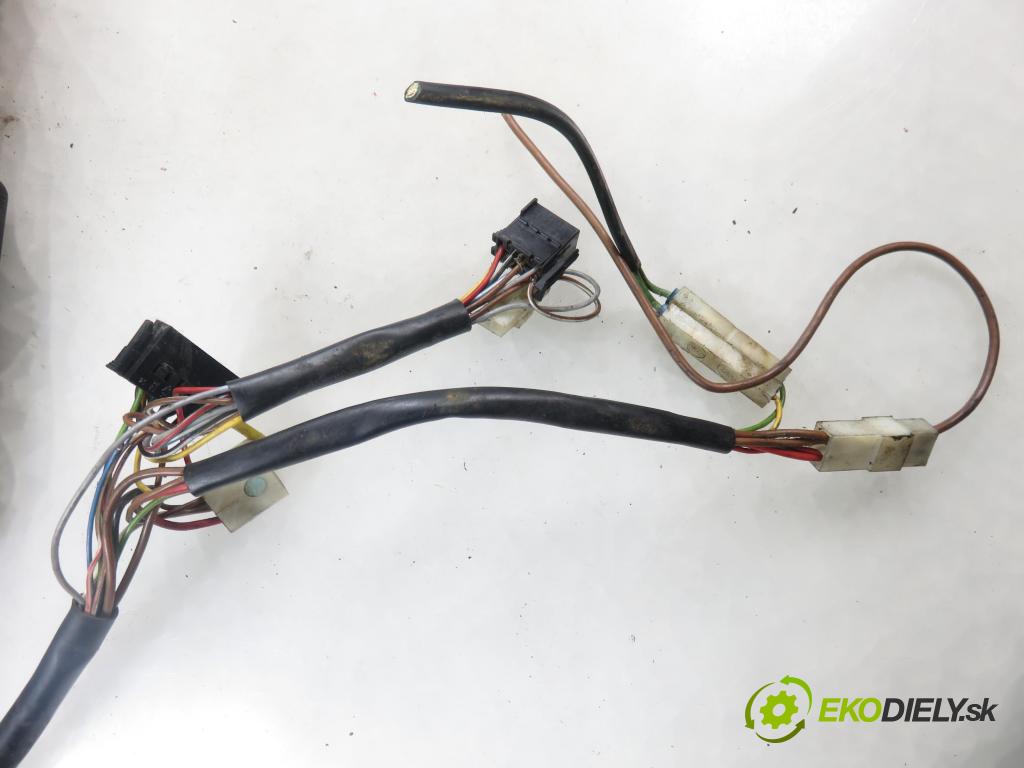 VW TRANSPORTER IV Platforma / podwozie (70E, 70L, 70M, 7DE, 7DL KABINA/PLATFORMA 1993 57,00 2.4 D 78 - AAB 2370,00 Webasto D3LC ; 25182201 (Webasto (nezávislé kúrenie))