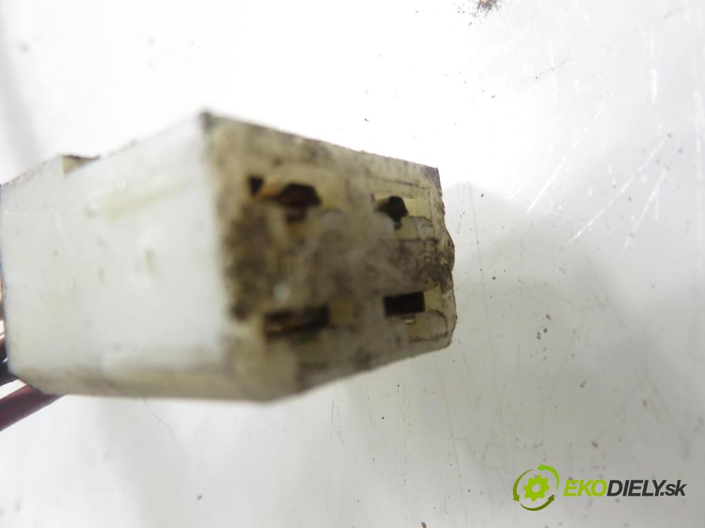 VW TRANSPORTER IV Platforma / podwozie (70E, 70L, 70M, 7DE, 7DL KABINA/PLATFORMA 1993 57,00 2.4 D 78 - AAB 2370,00 Webasto D3LC ; 25182201 (Webasto (nezávislé kúrenie))