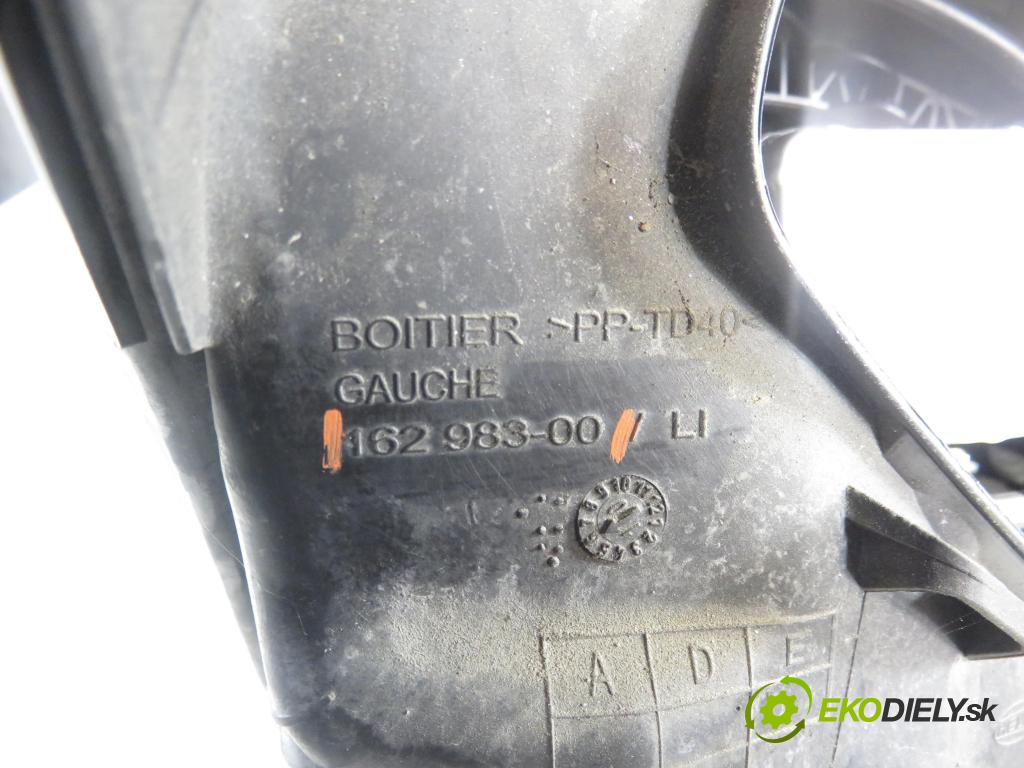 CITROEN C4 Picasso I (UD_) MINIVAN 2010 80,00 1.6 HDi 16V 109 - 9HZ 1560,00 Svetlo LP 16298300
