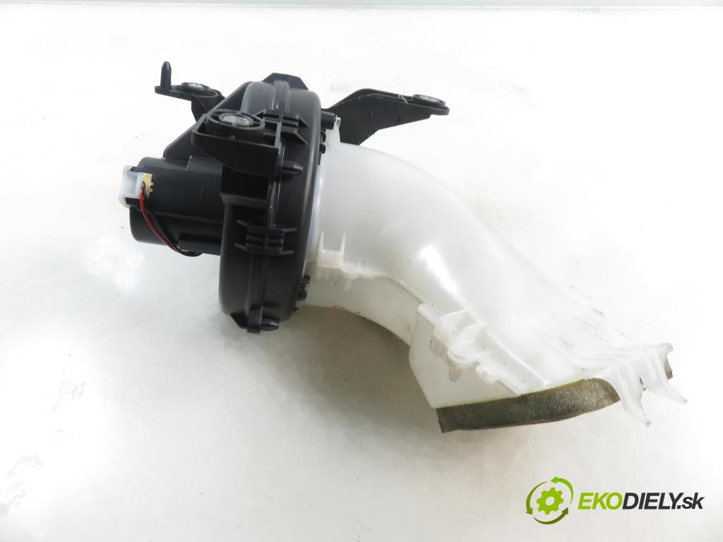 CITROEN C4 Picasso I (UD_) MINIVAN 2010 80,00 1.6 HDi 16V 109 - 9HZ 1560,00 Ventilátor vetráku 9688094880