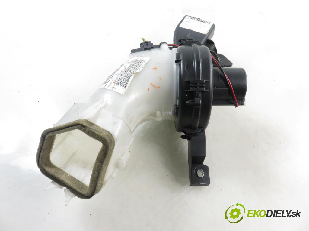 CITROEN C4 Picasso I (UD_) MINIVAN 2010 80,00 1.6 HDi 16V 109 - 9HZ 1560,00 Ventilátor vetráku 9688094880