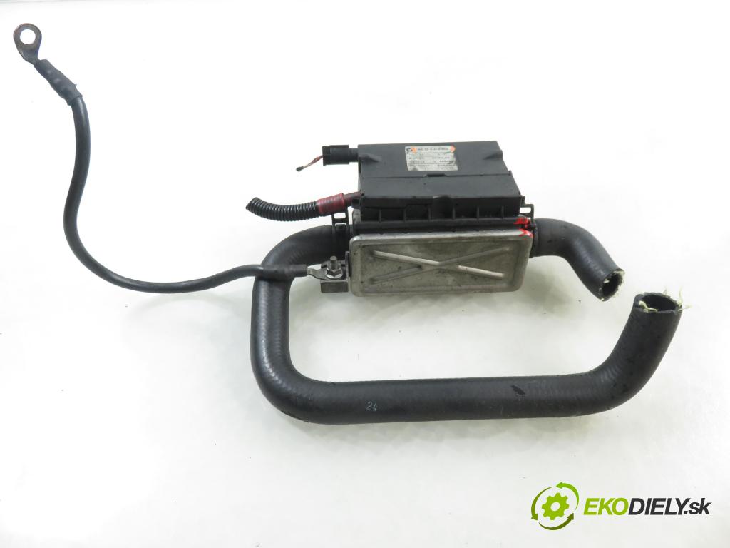 BMW X3 (E83) SUV 2004 110,00 2.0 d 150 - M47 D20 (204D4) 1995,00 vody 6918806 (Ohřívání, ventilace)