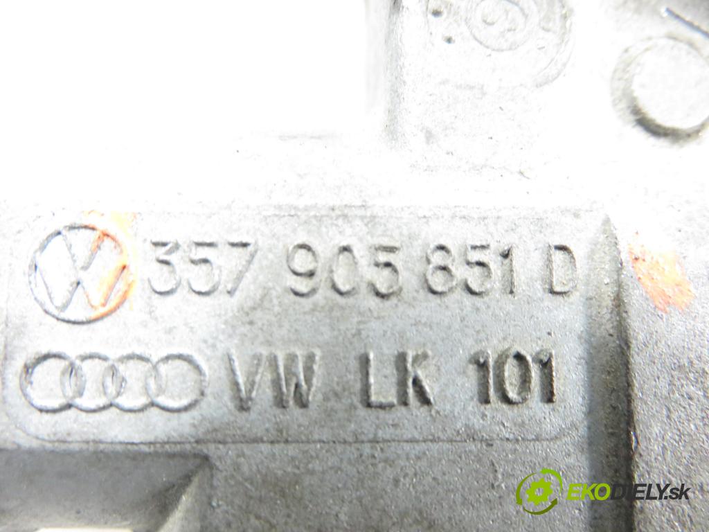 VW GOLF III Variant (1H5) KOMBI 1997 66,00 1.9 TDI - 1Z 1896,00 spinačka 357905851D (Spínacia skrinka)