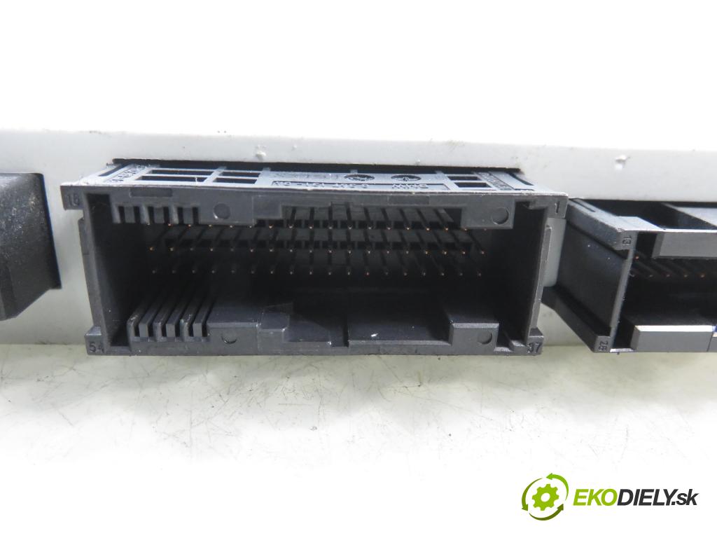 BMW X3 (E83) SUV 2004 110,00 2.0 d 150 - M47 D20 (204D4) 1995,00 MODUL komfortu 61353454607