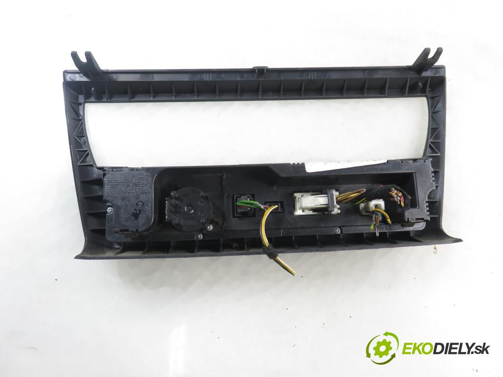 BMW X3 (E83) SUV 2004 110,00 2.0 d 150 - M47 D20 (204D4) 1995,00 Panel kúrenia KLIMATRONIK 64113417544
