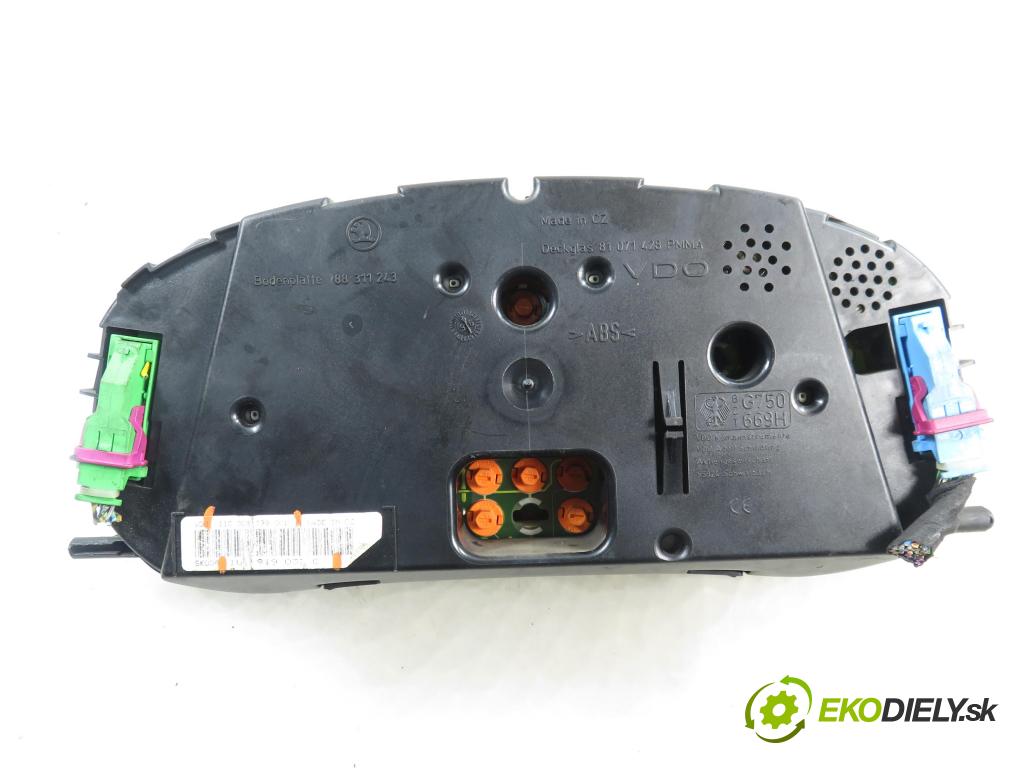 SKODA OCTAVIA I (1U2) LIFTBACK 1998 92,00 1.8 - AGN 1781,00 Prístrojovka elektrický 1U1919033C ; 110008799001