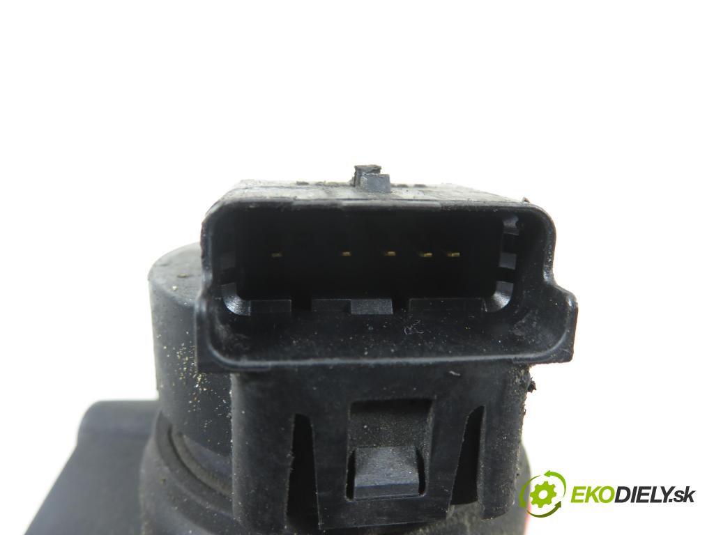 CITROEN C5 III (RD_) SEDAN 2010 80,00 1.6 HDi 110 - 9HZ (DV6TED4) 1560,00 Škrtiaca klapka 25365222 ; 25365223 (Škrtiaca klapka)