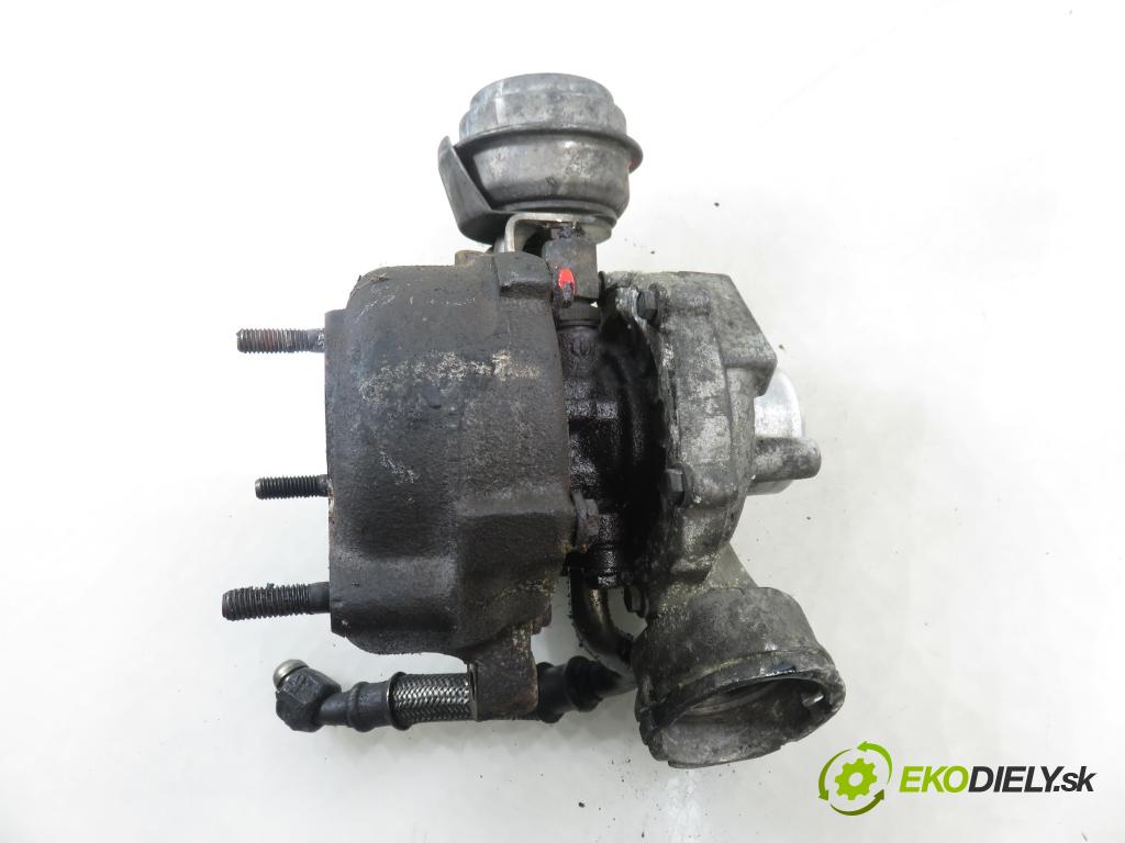 VW PASSAT B5.5 Variant (3B6) KOMBI 2001 96,00 1.9 TDI PD 130 - AVF 1896,00 RYCHLONABÍJEČKA: 038145702E (Kompletní turbodmychadlo)