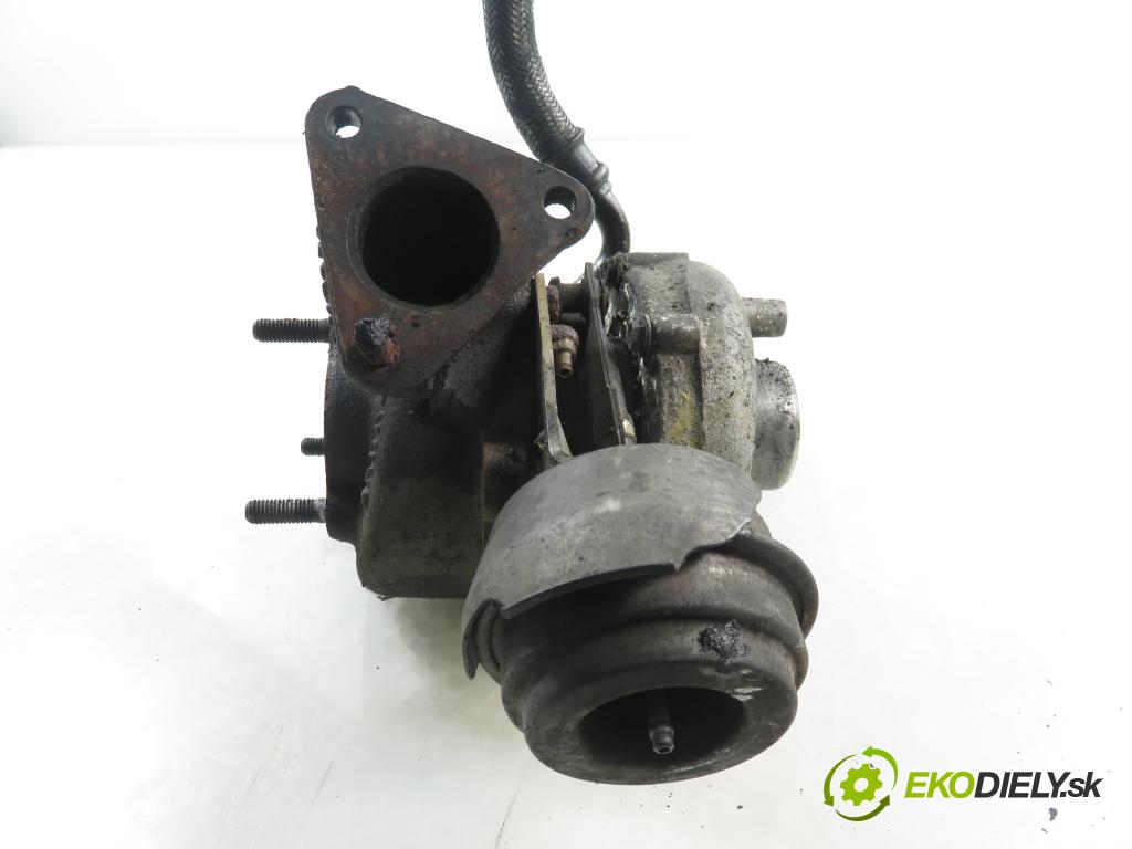 VW PASSAT B5.5 Variant (3B6) KOMBI 2001 96,00 1.9 TDI PD 130 - AVF 1896,00 RYCHLONABÍJEČKA: 038145702E (Kompletní turbodmychadlo)