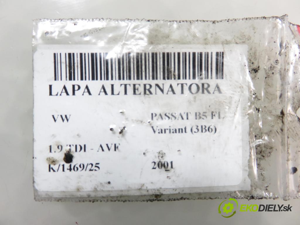 VW PASSAT B5.5 Variant (3B6) KOMBI 2001 96,00 1.9 TDI PD 130 - AVF 1896,00 Uchytenie alternátora 038903143AE