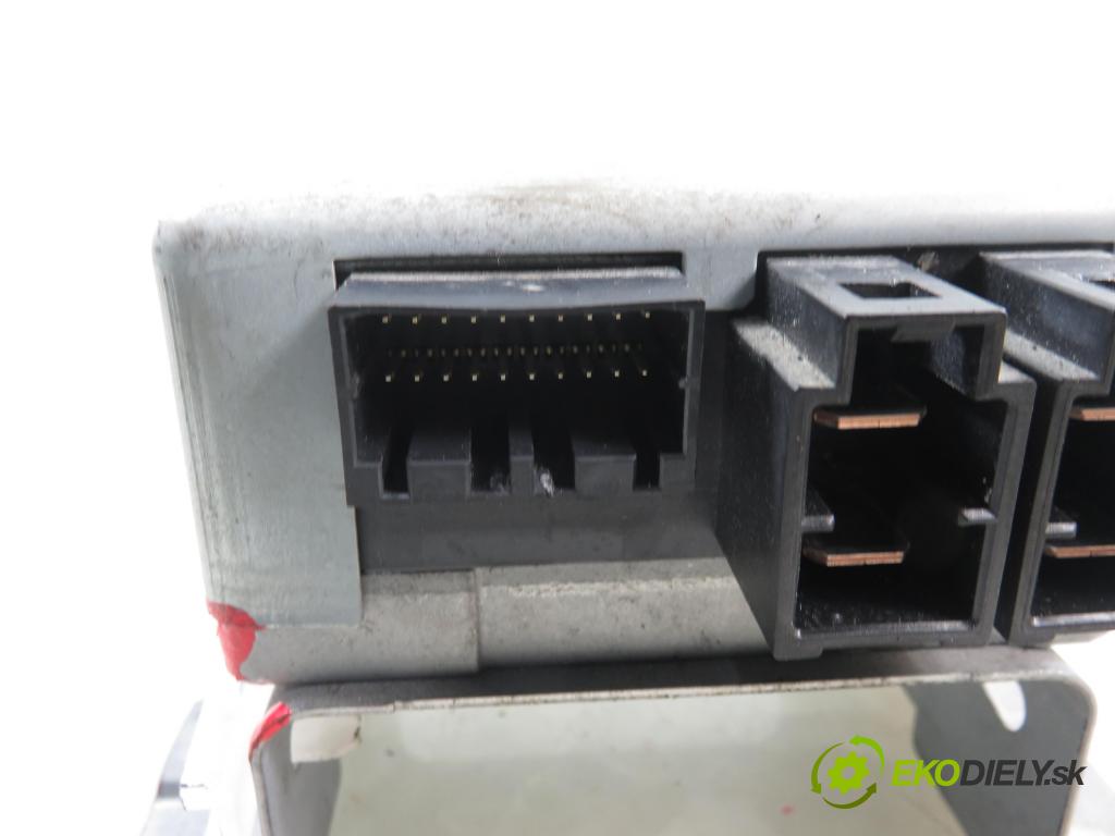 SUZUKI SWIFT III (MZ, EZ) HB 2010 68,00 1.3 4x4 (RS 413) - M13A 1328,00 Riadiaca jednotka servočerpadlo 3872073K10 (Riadiaca jednotka)