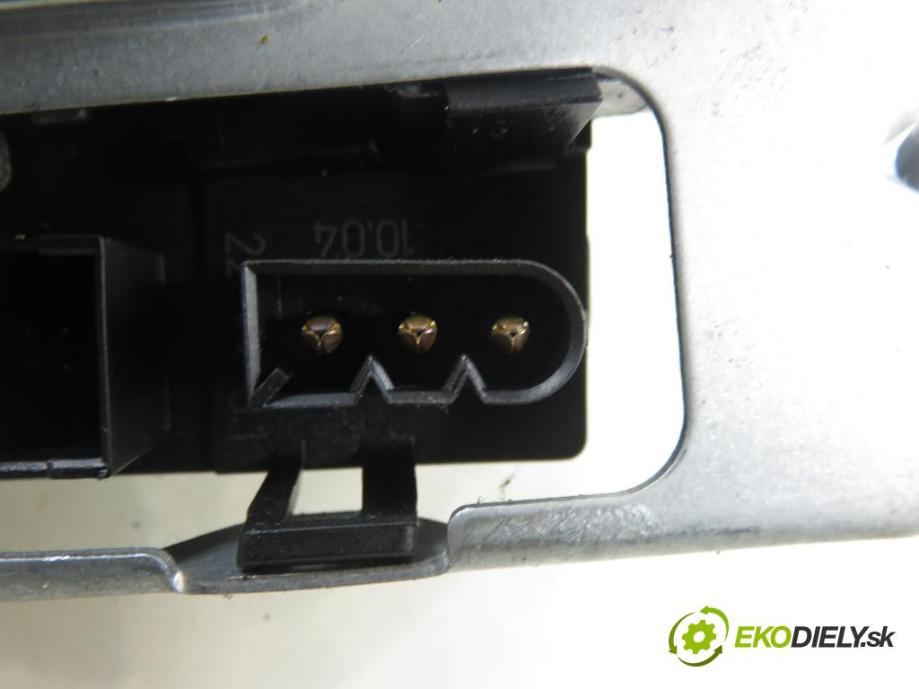 BMW X3 (E83) SUV 2004 110,00 2.0 d 150 - M47 D20 (204D4) 1995,00 Motorček stierače zadné 0390201594