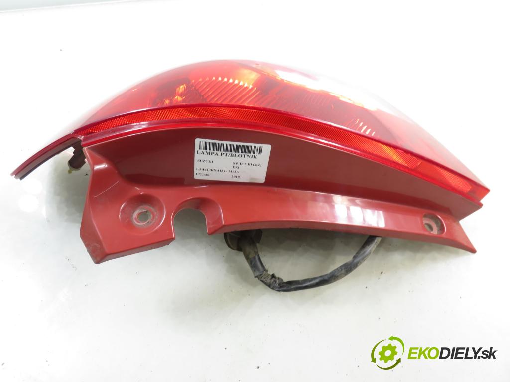 SUZUKI SWIFT III (MZ, EZ) HB 2010 68,00 1.3 4x4 (RS 413) - M13A 1328,00 Svetlo pravé zadné