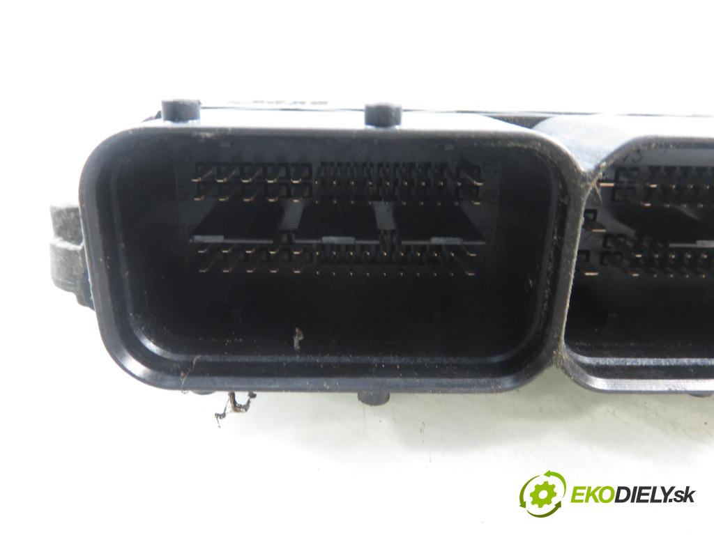 OPEL AGILA (B) (H08) HB 2008 55,00 1.3 CDTI - Z 13 DTJ 1248,00 Riadiaca jednotka Motor 55563976 ; 3392051KP0