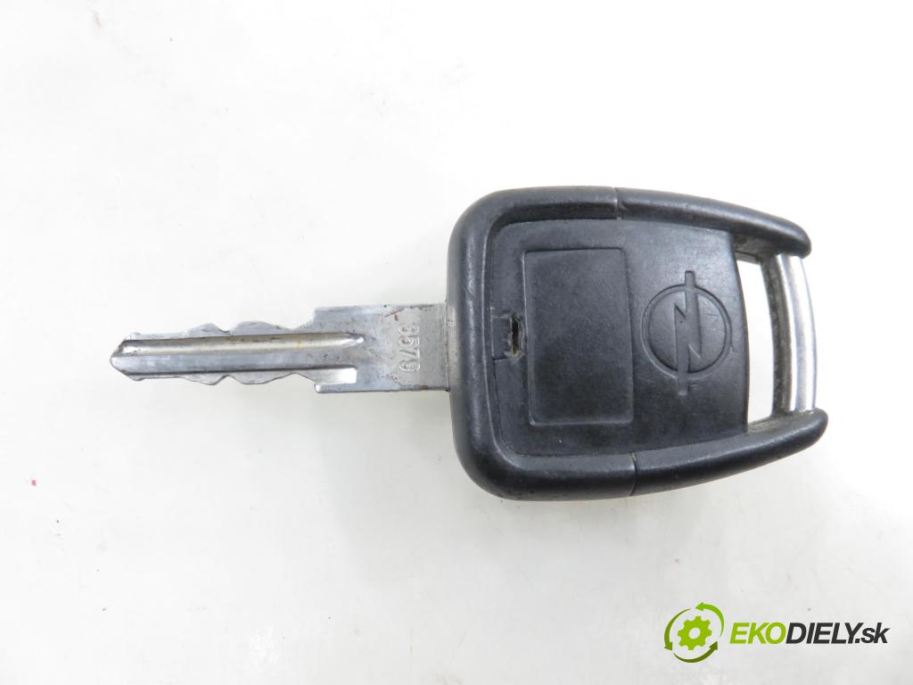 OPEL ASTRA G liftback (T98) HB 2002 66,00 1.4 16V - Z 14 XE 1389,00 spinačka 90589389 ; 24445098 ; 5WK4763 (Spínacia skrinka)