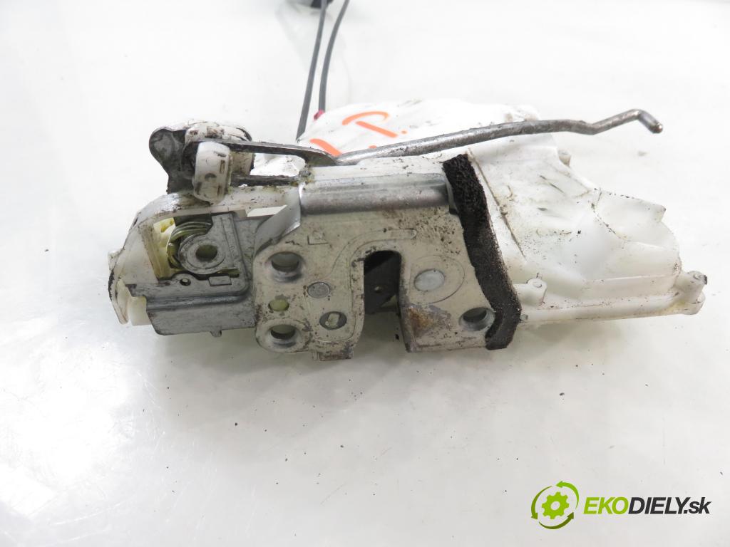 SUZUKI SWIFT III (MZ, EZ) HB 2010 68,00 1.3 4x4 (RS 413) - M13A 1328,00 zámok