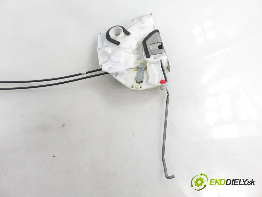 SUZUKI SWIFT III (MZ, EZ) HB 2010 68,00 1.3 4x4 (RS 413) - M13A 1328,00 zámok