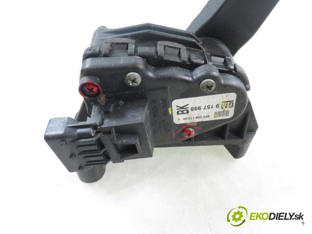 OPEL ASTRA G liftback (T98) HB 2002 66,00 1.4 16V - Z 14 XE 1389,00 Potenciometer plynu 9157998BK ; 6PV00811200 (Potenciometer plynového pedálu)