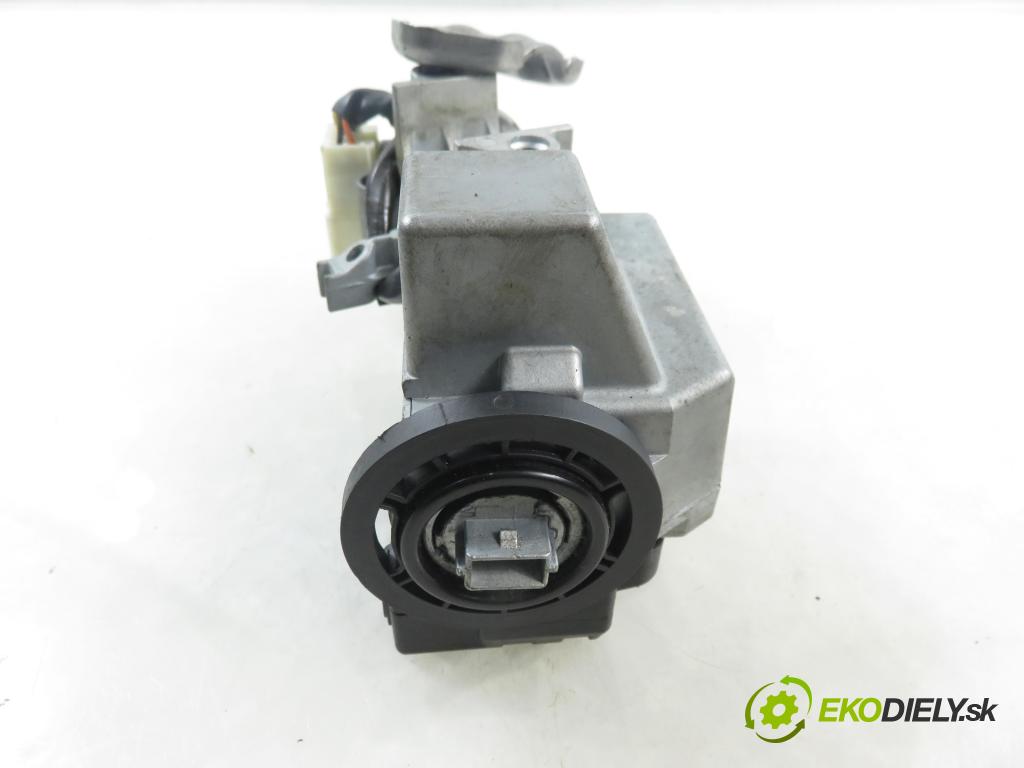 SUZUKI SWIFT III (MZ, EZ) HB 2010 68,00 1.3 4x4 (RS 413) - M13A 1328,00 spinačka 3397062J00 ; 5WK49181 (Spínacia skrinka)