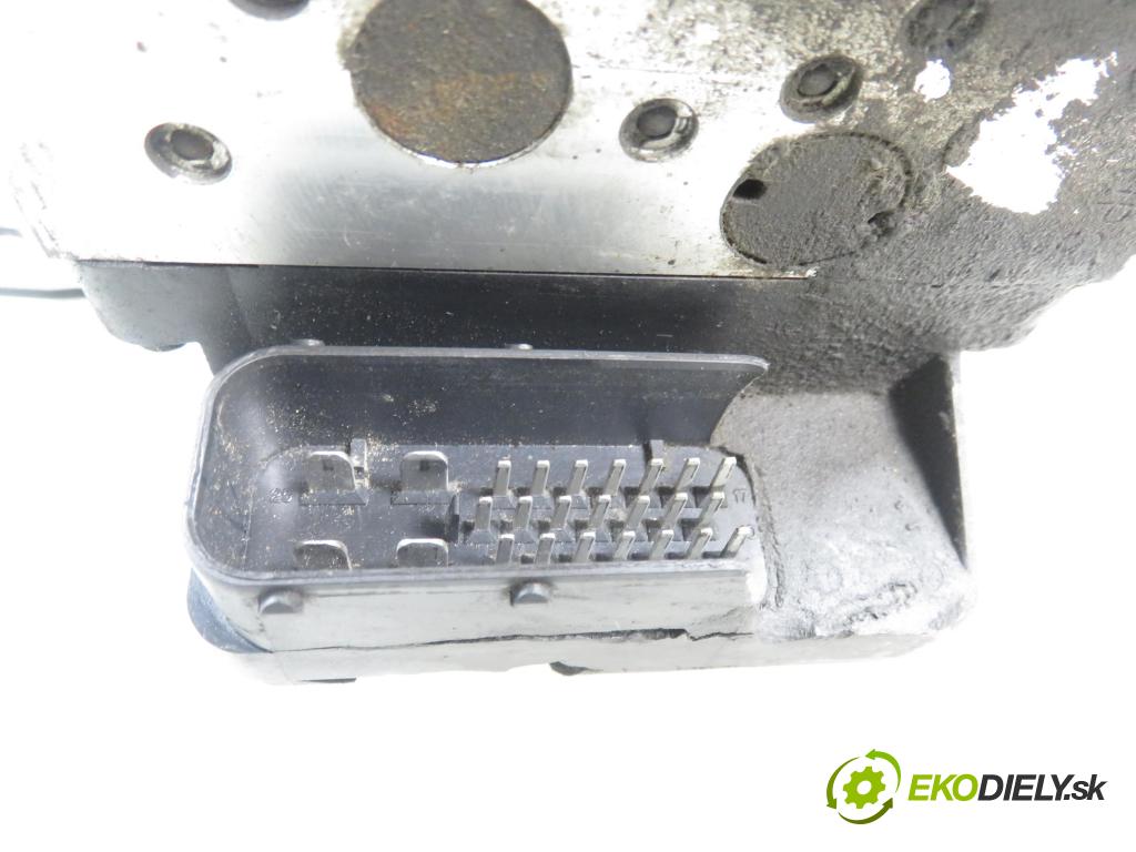 HYUNDAI TUCSON (JM) SUV 2006 83,00 2.0 CRDi 4WD 113 - D4EA 1991,00 pumpa ABS 589002E150 ; 5WY7407B (Pumpa ABS)