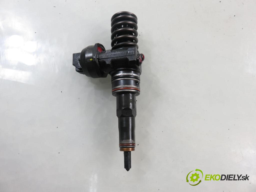 VW POLO (9N_) HB 2002 55,00 1.4 TDI PD 75 - AMF 1422,00 Vstrekovač 038130073AQ ; 0414720213 (Vstrekovač paliva)