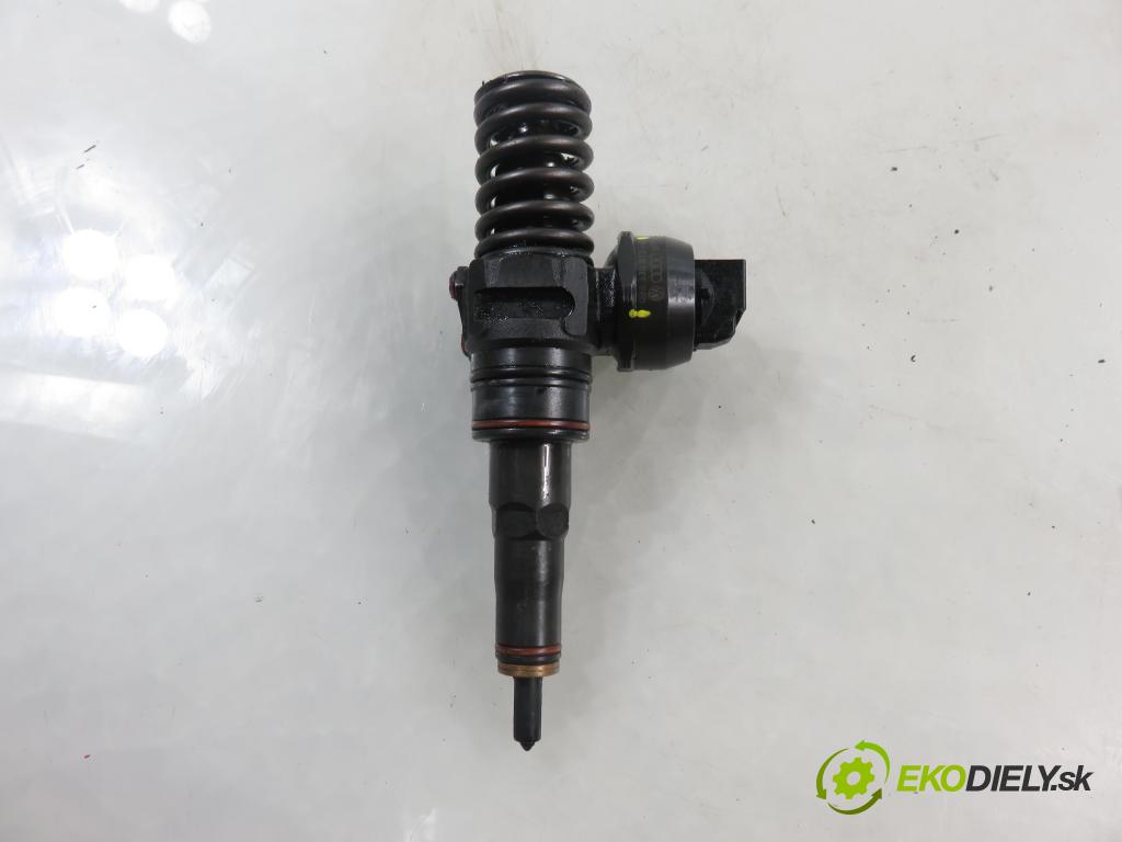 VW POLO (9N_) HB 2002 55,00 1.4 TDI PD 75 - AMF 1422,00 Vstrekovač 038130073AQ ; 0414720213 (Vstrekovač paliva)