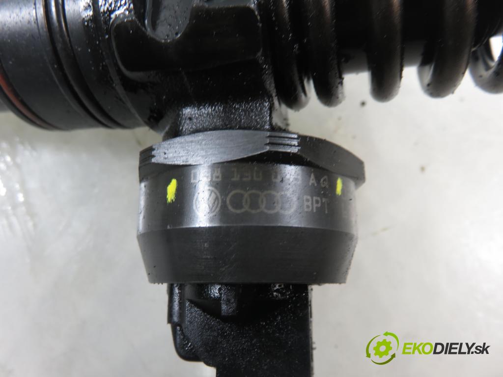 VW POLO (9N_) HB 2002 55,00 1.4 TDI PD 75 - AMF 1422,00 Vstrekovač 038130073AQ ; 0414720213 (Vstrekovač paliva)